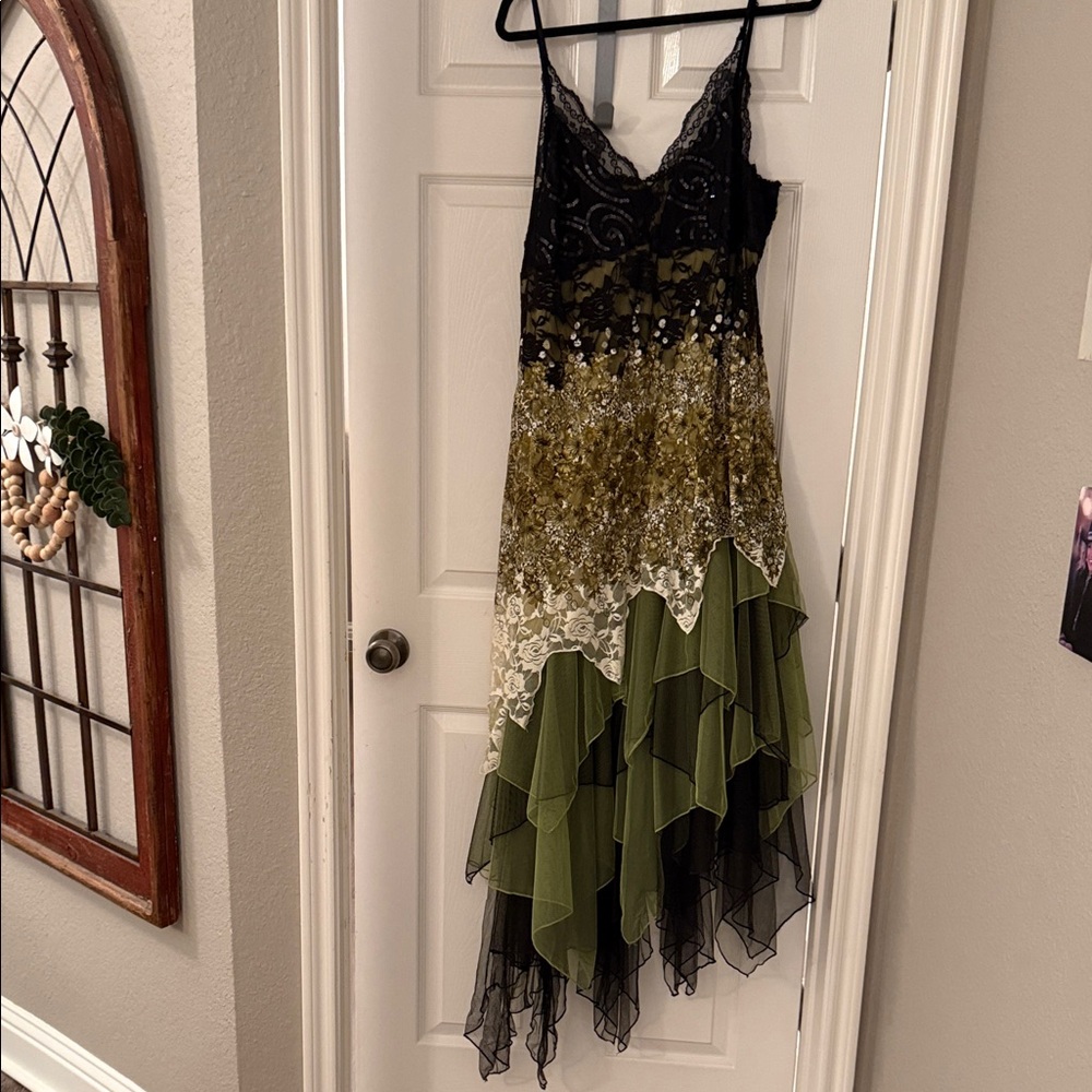 Elegant Black and Green Layered Dress